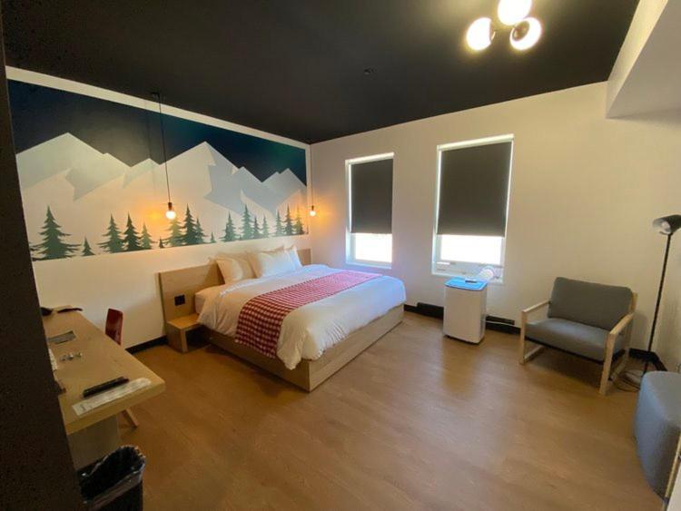 Raven Inn Whitehorse Esterno foto